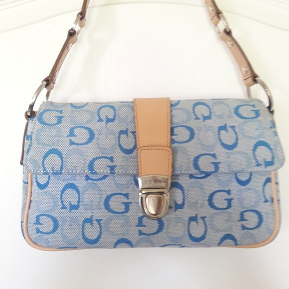 Blue Guess Signature Purse - Picture 1 of 15